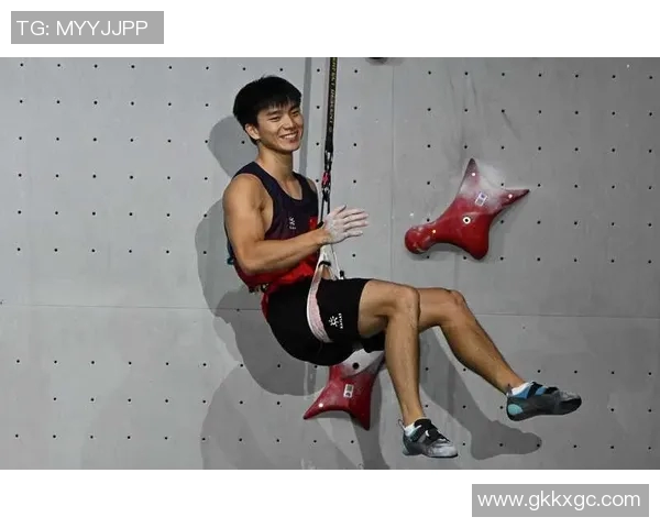 广州攀岩队战术之争引发热议攀岩界的未来发展方向探讨